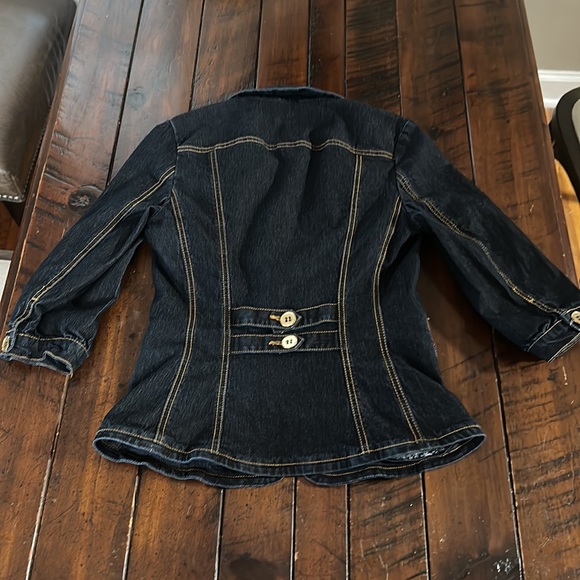 Bisou Bisou Jean Jacket - Picture 7 of 9